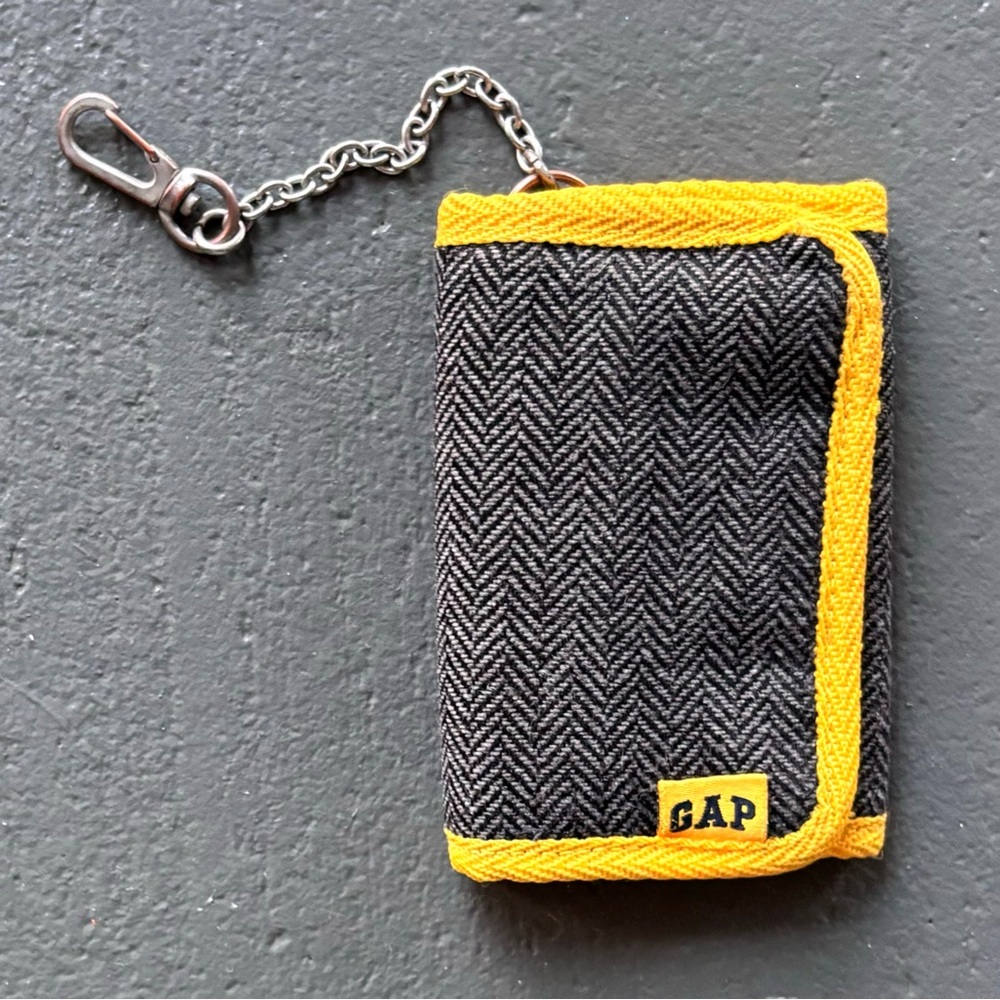 GAP Herringbone Plaid Trifold Wallet Belt Loop Chain Velcro Vintage